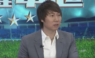 瓦拉内和马奎尔今年刚满30岁，而埃文斯下个月就要满36岁了，林德洛夫将在7月份庆祝他的30岁生日。